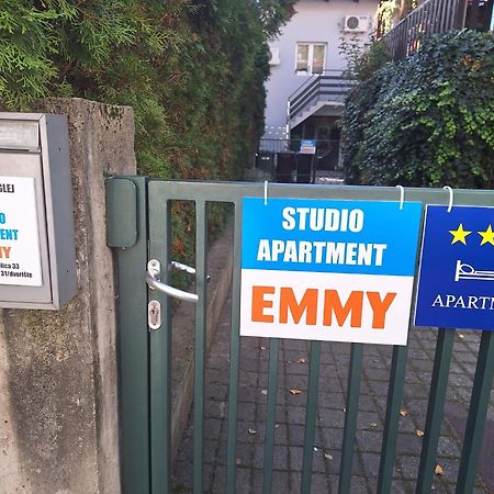 New Studio Apartment Emmy With Free Street Parking Zagreb Exterior photo