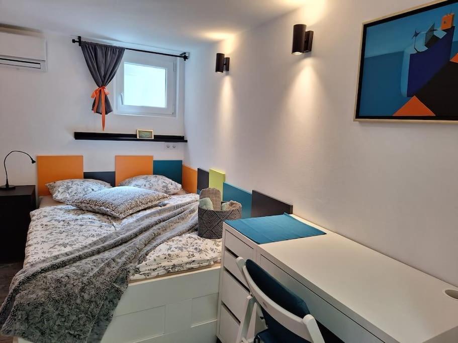 New Studio Apartment Emmy With Free Street Parking Zagreb Exterior photo